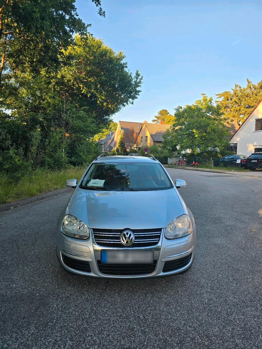 Volkswagen Golf 2007 — rear view