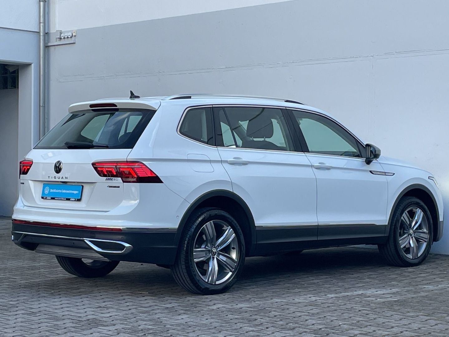 Tiguan Allspace 2.0 TDI DSG Elegance 4Motion HUD