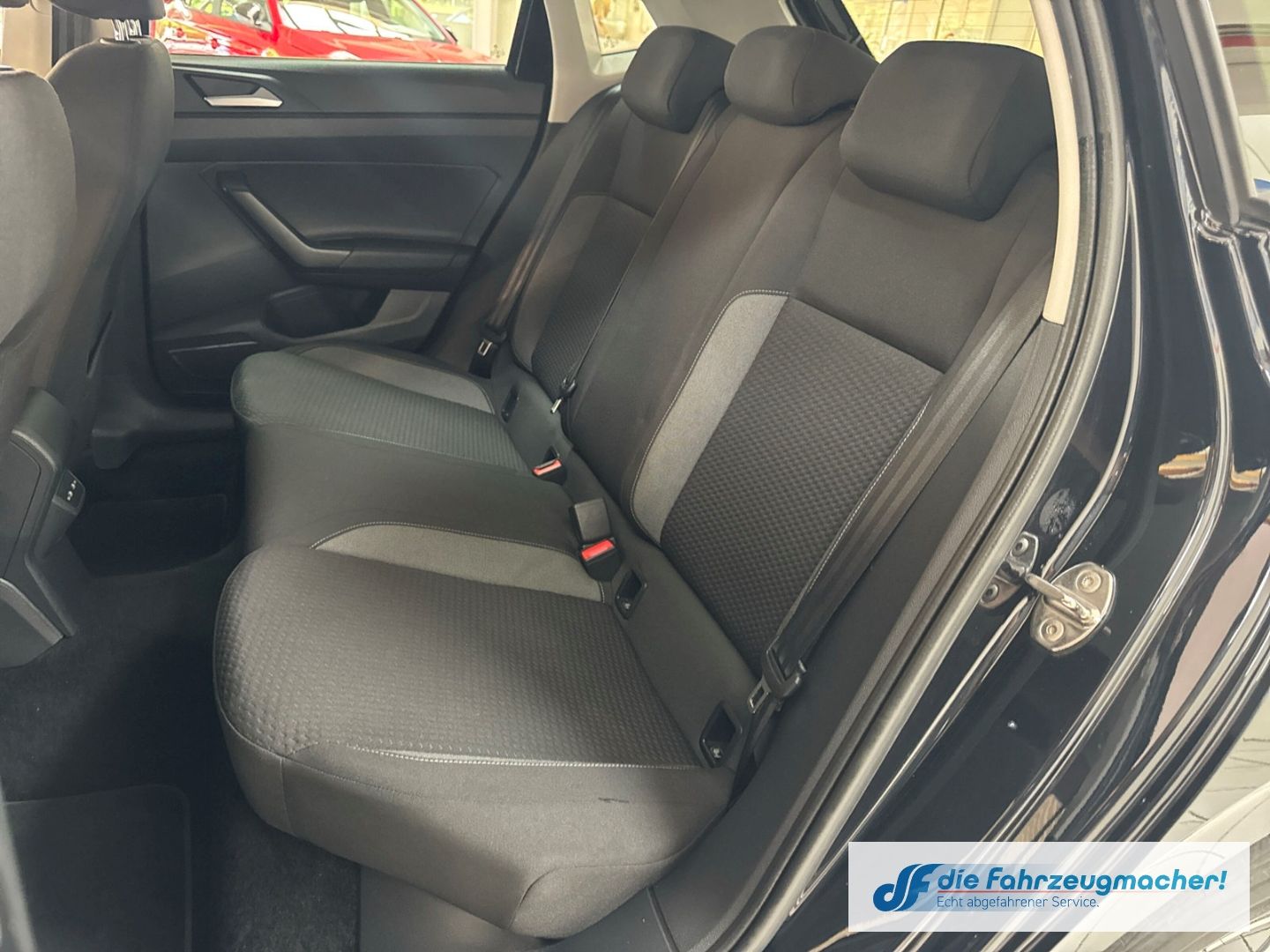 Fahrzeugabbildung Volkswagen Polo VI Life Digitales Cockpit LED Dyn. Kurvenli