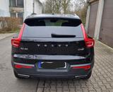 Volvo XC40 D4 AWD R Design Geartronic R Design - Volvo XC40 Gebrauchtwagen in Frankfurt