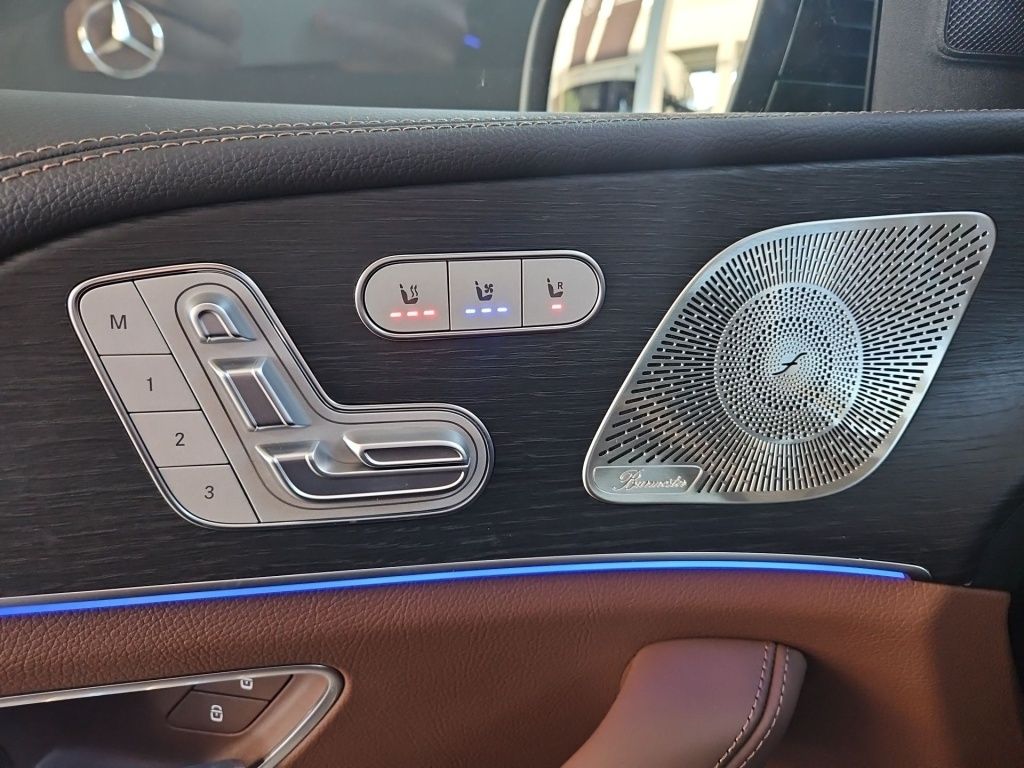 Fahrzeugabbildung Mercedes-Benz GLE 53 AMG HYBRID +PREMIUM-PLUS+AHK+FOND-KOMFORT