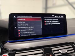 BMW M5 Competition/LASER/DRIVER´S/GAR/ACC/H+K/CARBON BMW M5 Competition/LASER/DRIVER´S/GAR/ACC/H+K/CARBON