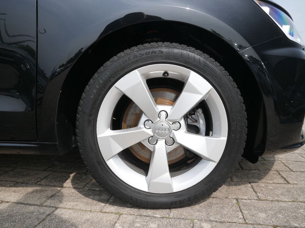 Fahrzeugabbildung Audi A1 1.4 TFSI Sport KLIMA PDC SITZHEIZUNG NAVI