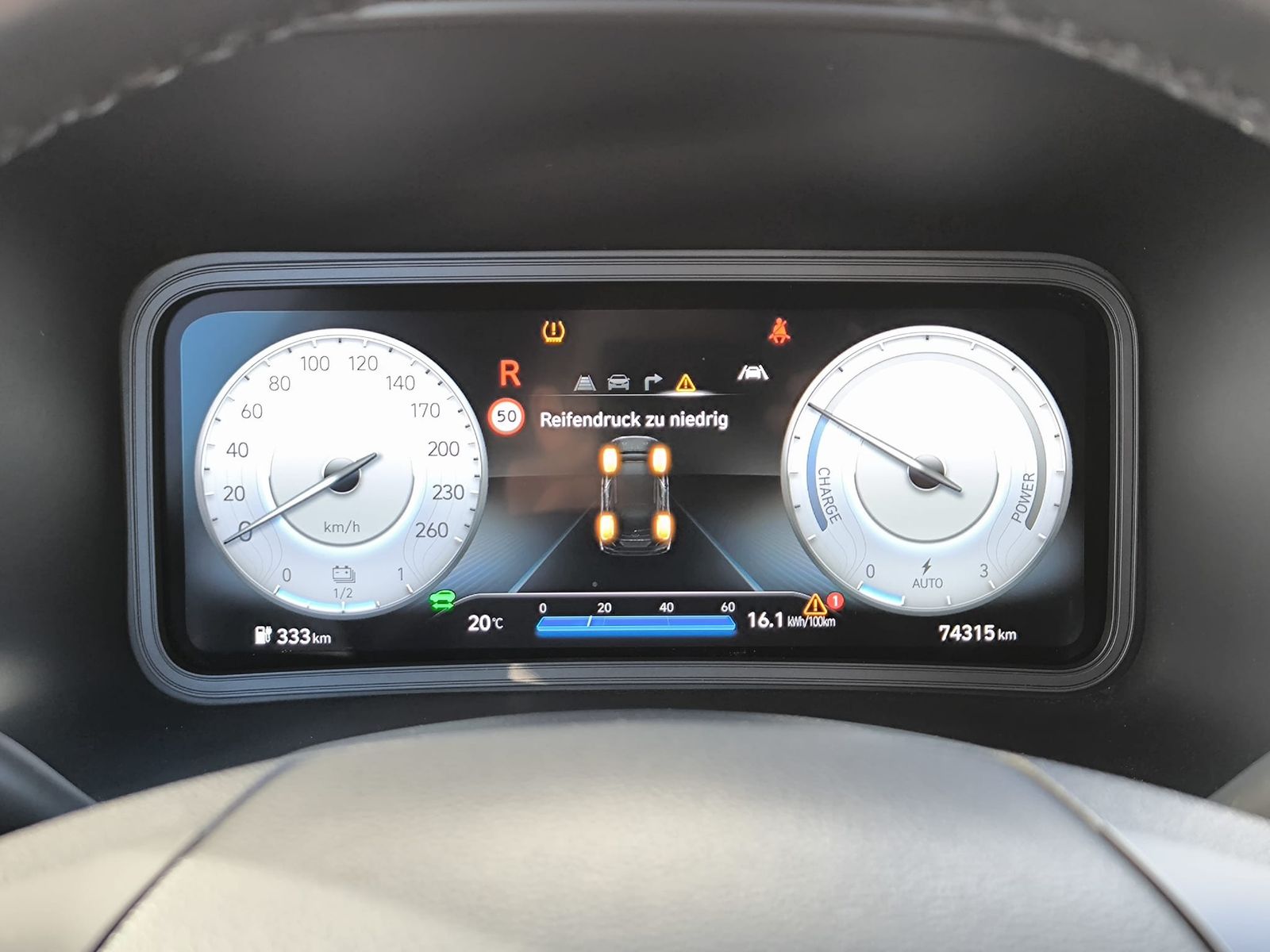 Fahrzeugabbildung Hyundai Kona Trend NAVI+LED+SHZ+HEADUP+KAMERA+ACC+WP+