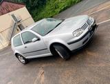 Volkswagen Golf 4er 1.6 Liter Automatik - Volkswagen Golf: 6er