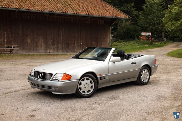 Mercedes-Benz 300 SL-24 - 9753 km, Erstlack - Sammlerzustand