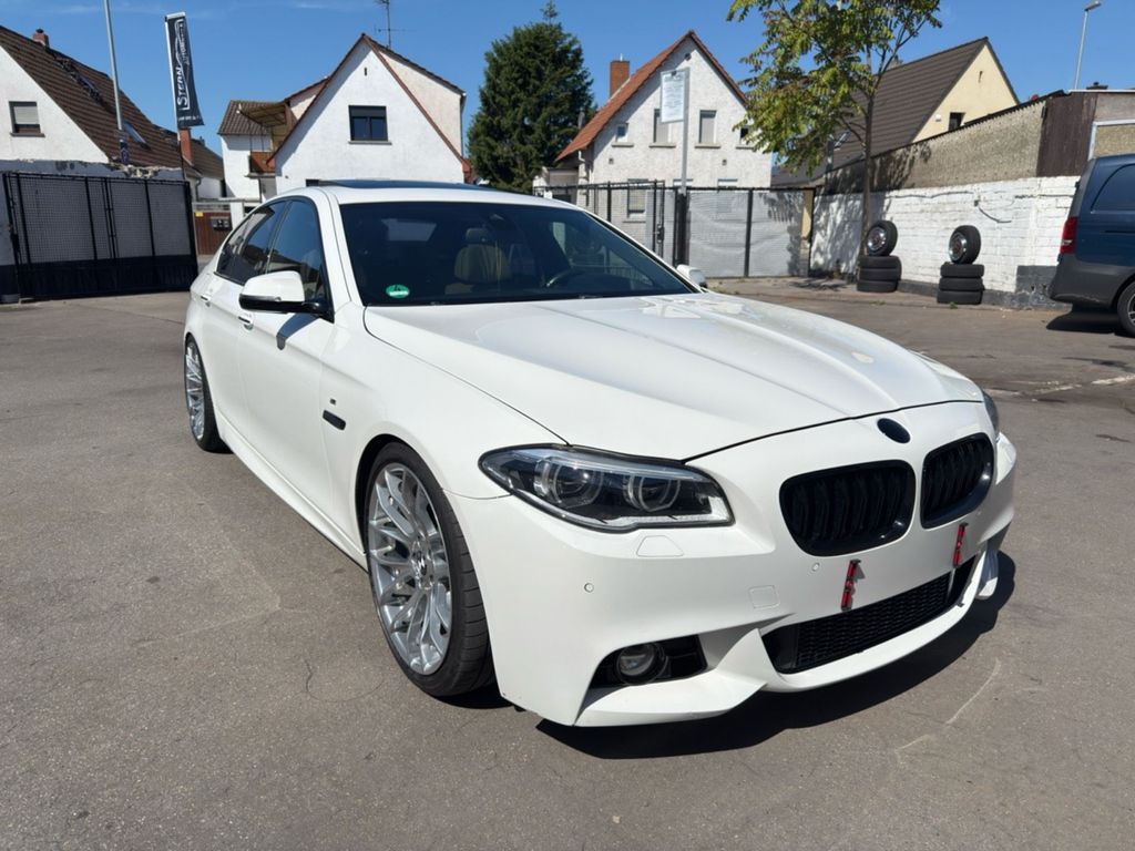 Image of BMW 530