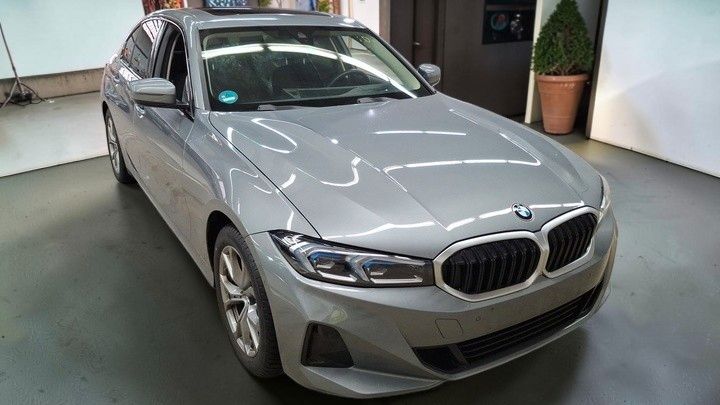 Image of BMW 320