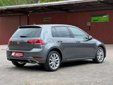 Volkswagen Golf VII Lim. Highline BMT/Start-Stopp - : Limousine, Star