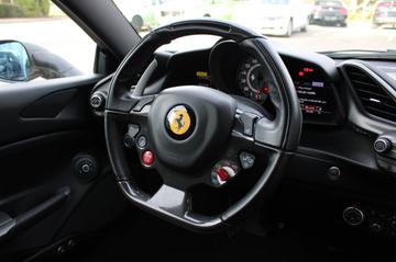 صورة مصغرة 11 لـ 2017 Ferrari 488 GTB