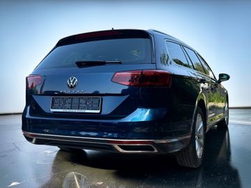 Volkswagen Passat Variant - 8