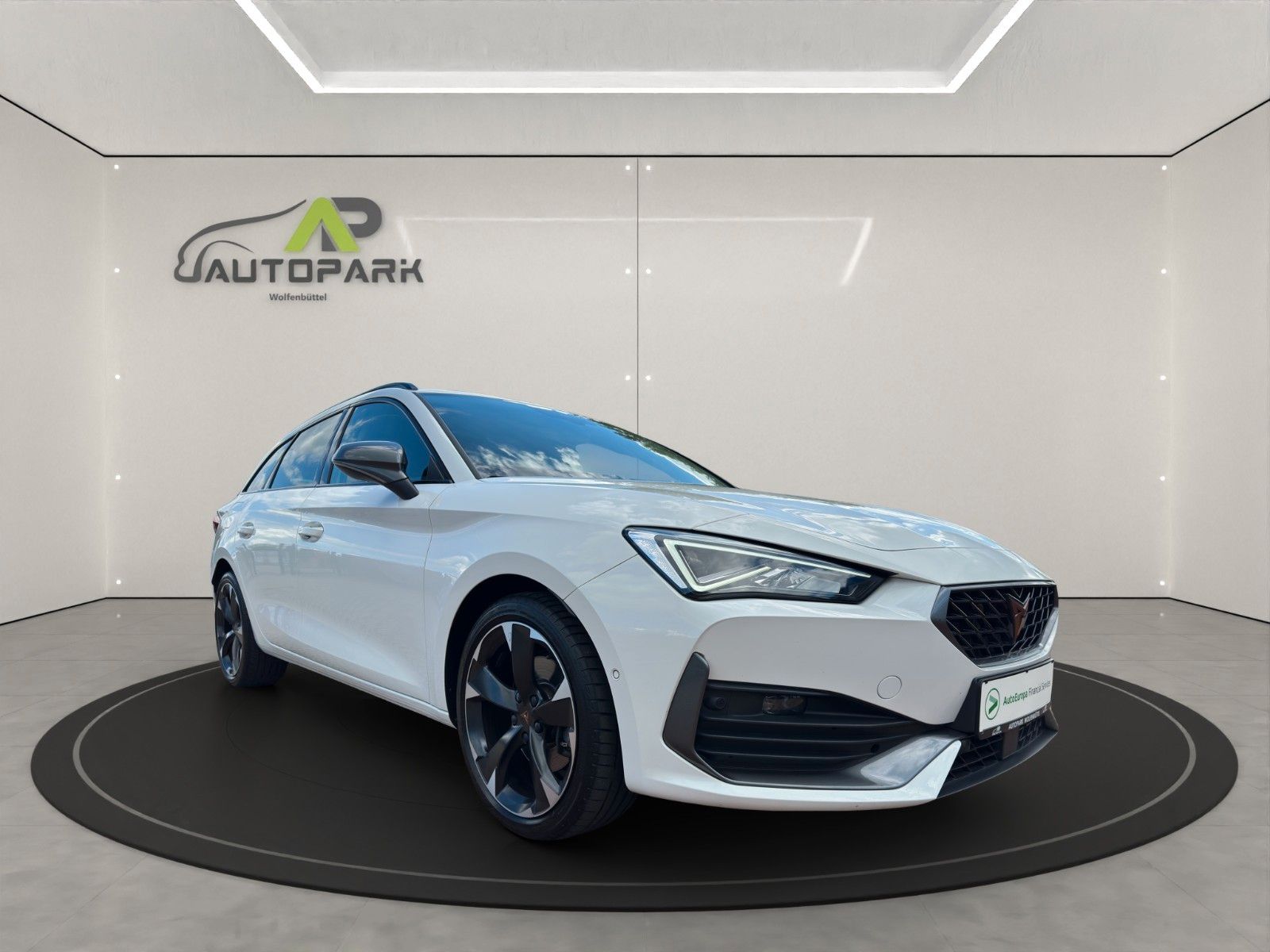CUPRA Leon