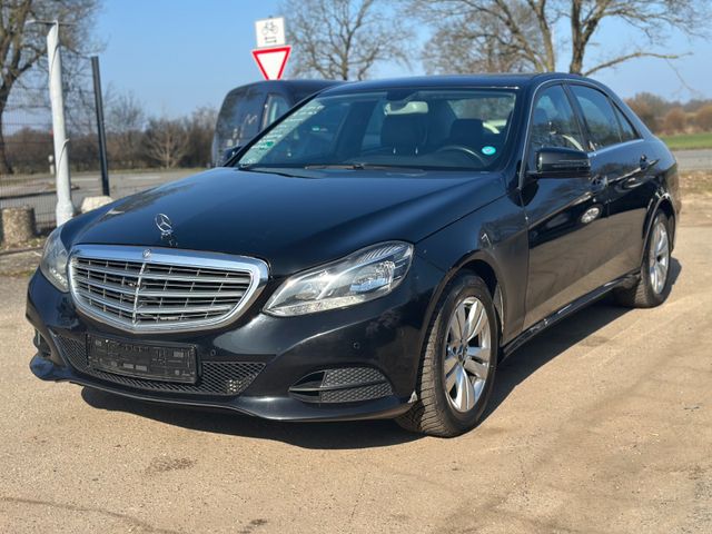 Mercedes-Benz E 220 BlueTEC *LED*PDC*Euro 6*Klima*Schwarz*