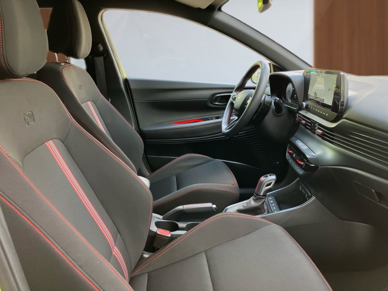 Fahrzeugabbildung Hyundai i20 N-LINE *Assistenzpaket, Smartpaket, Dachlack