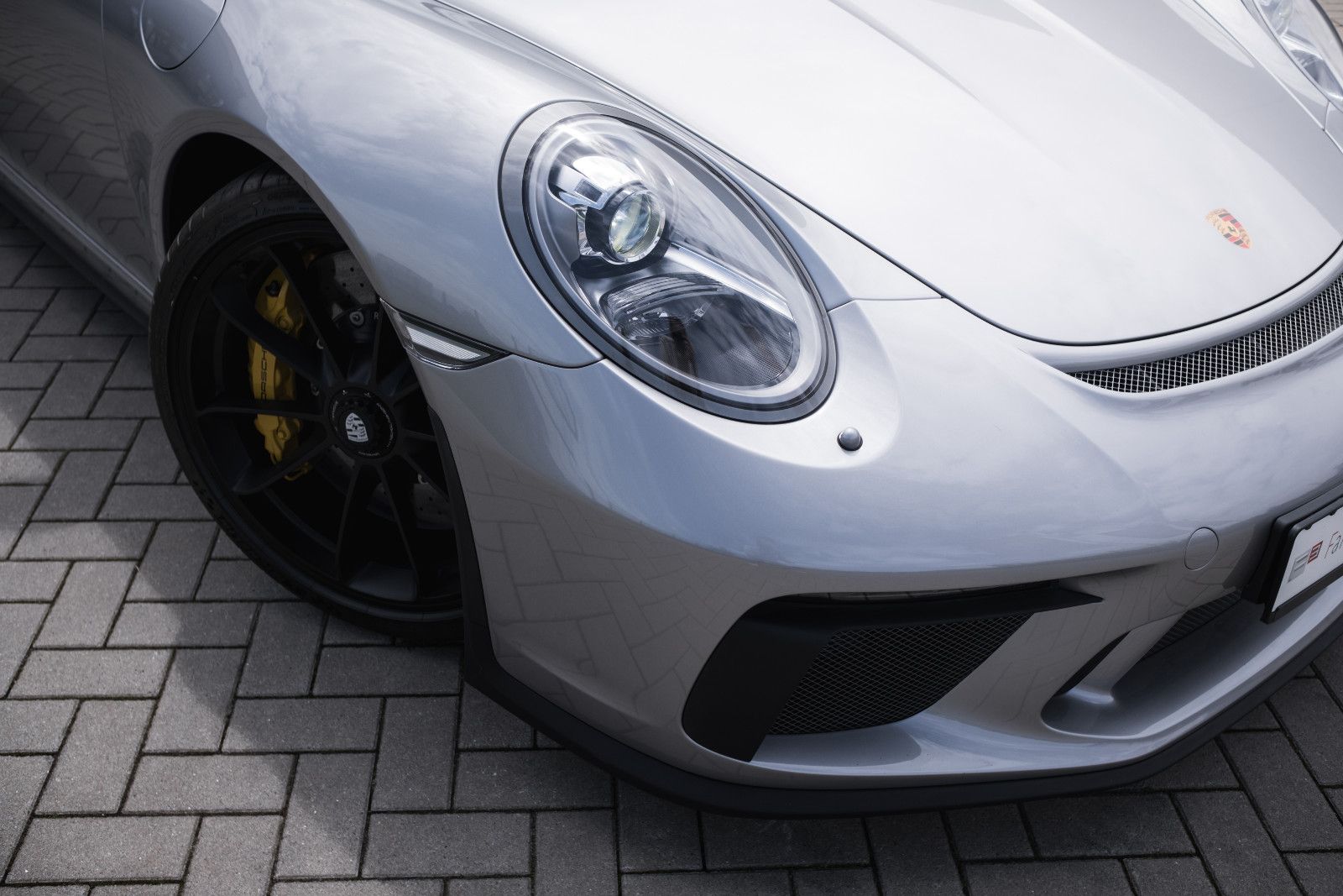 Fahrzeugabbildung Porsche 991/911 Speedster-90Ltr.-Lift-Approved-56 KM!!!