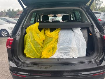 Volkswagen Tiguan - 8