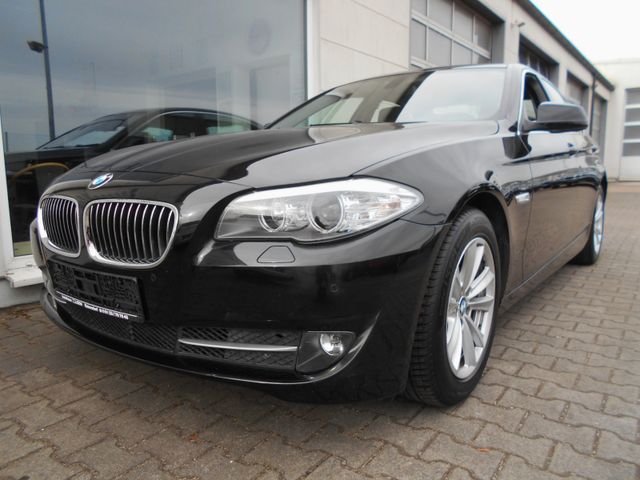 BMW 523i F10 2.Hand -NAVI-KAMERA-TEMPOMAT-PDC-MFL-