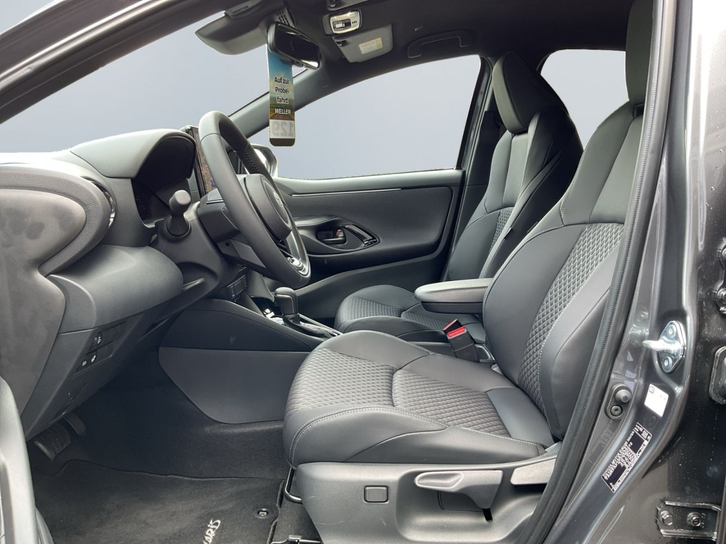 Toyota Yaris - Bild 8