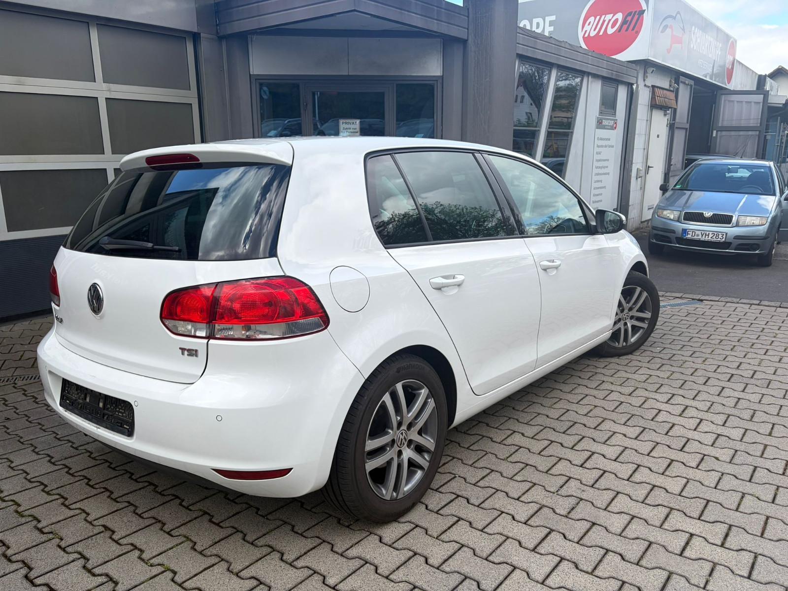 Volkswagen Golf VI Trendline SR/WR TÜV NEU DSG Klimaautomat