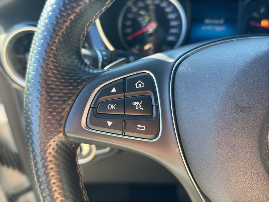 Fahrzeugabbildung Mercedes-Benz V 250 d 4MATIC EDITION Kompakt AHK*Navi*KeyLess