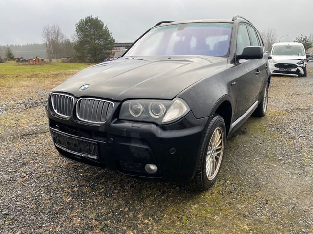 BMW X3 3.0d XDrive M Paket * PANORAMA-DACH *