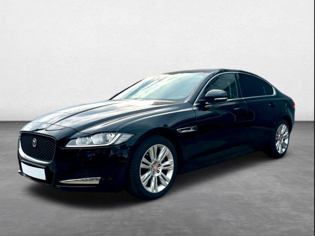 Jaguar XF 30d Prestige Bi-Xenon Rückfahrkamera