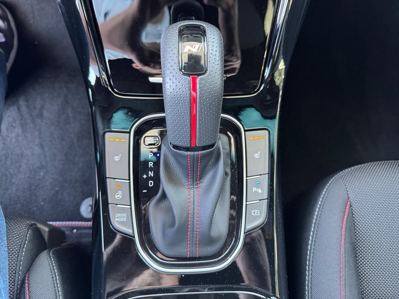 Fahrzeugabbildung Hyundai i30 N-LINE *CARPLAY*NAVI*BT*SHZ*LHZ*