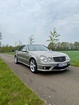 Mercedes-Benz E63 AMG W211 / TOP Zustand, Checkheftgepflegt - Mercedes-Benz aus 2007: E63