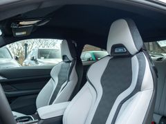 BMW M4 – 16 / 30