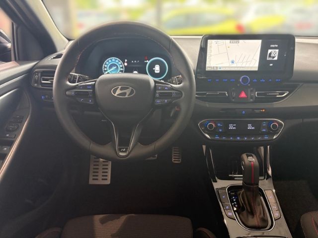 Fahrzeugabbildung Hyundai i30 Kombi (MY25) 1.5 T-GDI  7-DCT N Line+Panoram
