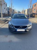 Volvo V40 Automatik - Volvo V40 in Frankfurt (Main)