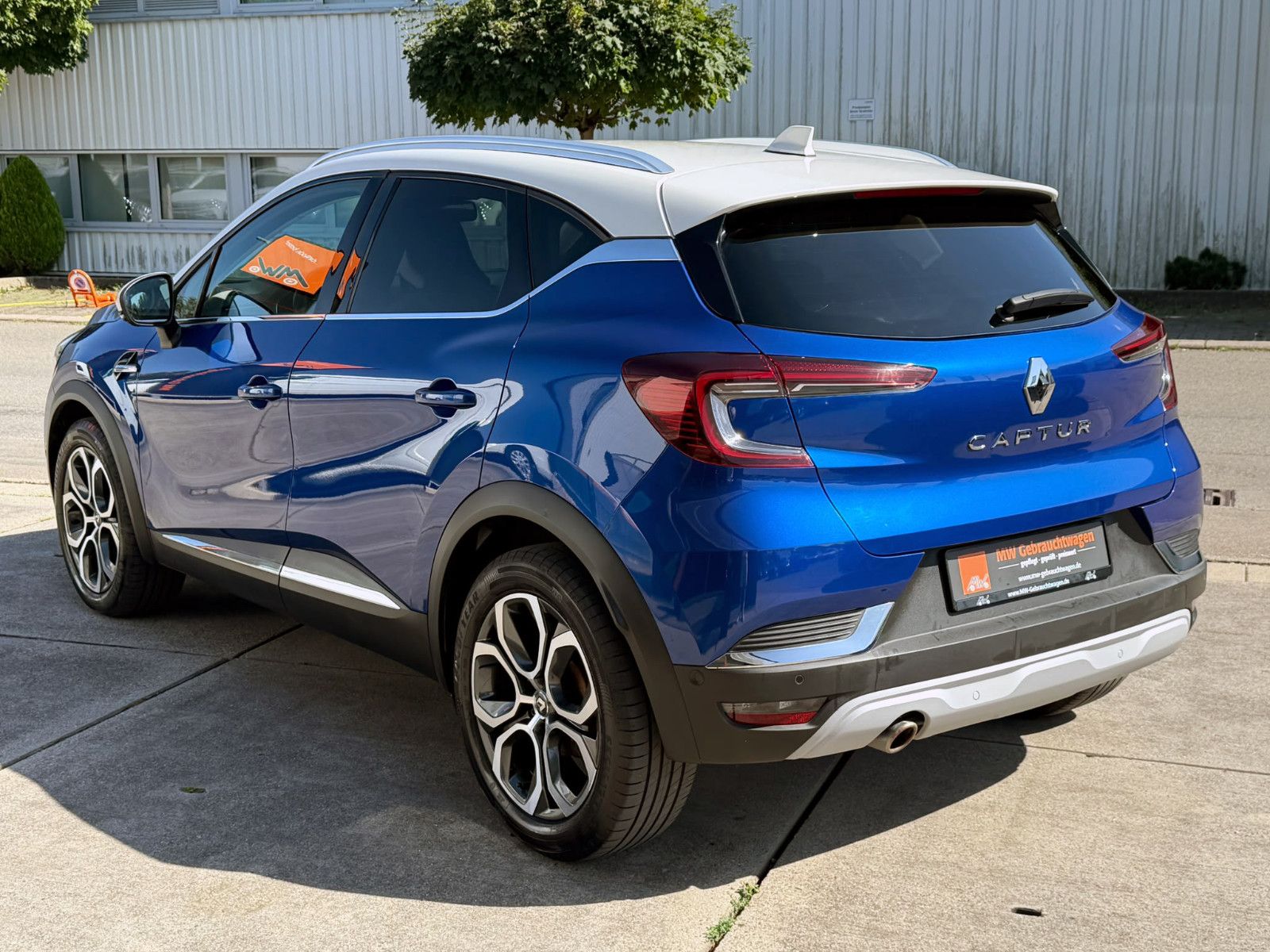 Fahrzeugabbildung Renault Captur II 1.3TCe Edition One Auto. LED NAV 360°