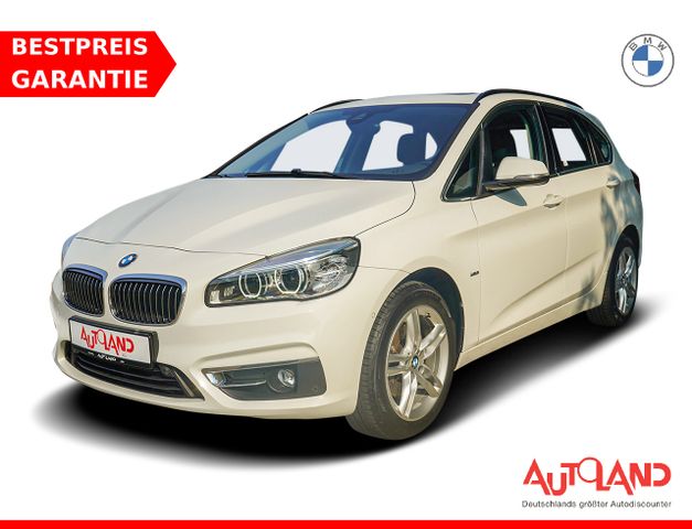 BMW 220d xDrive Active Tourer LED Navi Kamera