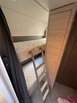 Dethleffs Cjoy 480QLK ink. Mover, Markiese, Split Klima - Dethleffs Heckgarage Wohnwagen