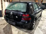 Volkswagen Golf 1.6 Comfortline - Volkswagen Golf aus 2003: 1.6