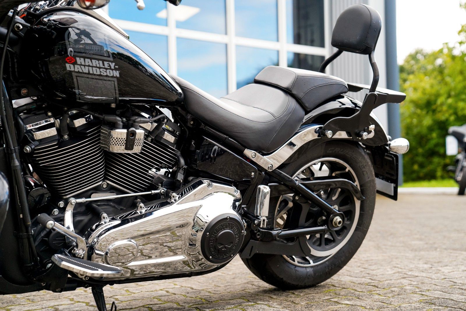 Fahrzeugabbildung Harley-Davidson FLSB Sport Glide 107 cui - Jekill & Hyde