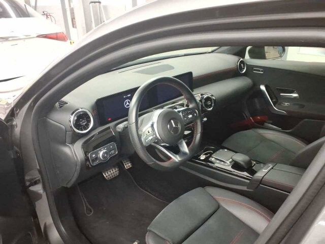 Fahrzeugabbildung Mercedes-Benz A 180 AMG+LED+IHC+RFK+TotWinkel+SFIntegration