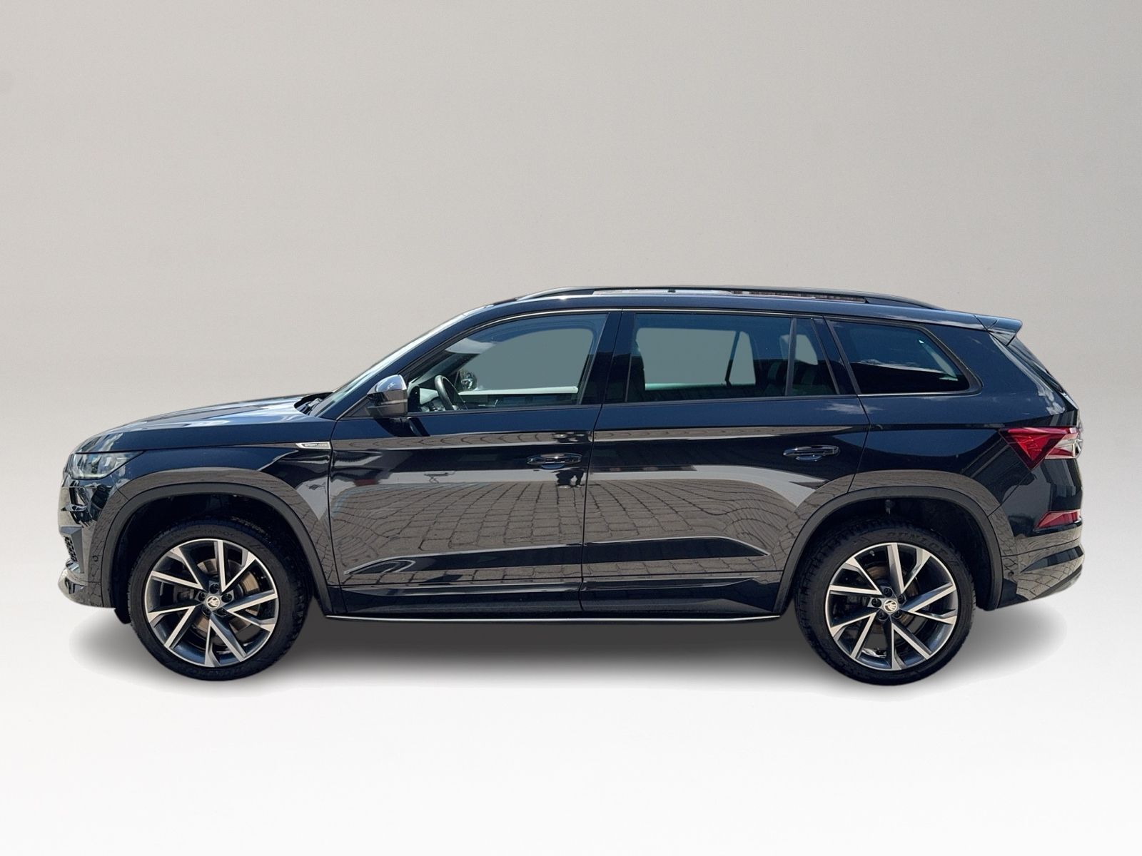 Kodiaq 2.0 TDI Sportline 4x4, AHK, Business Colu