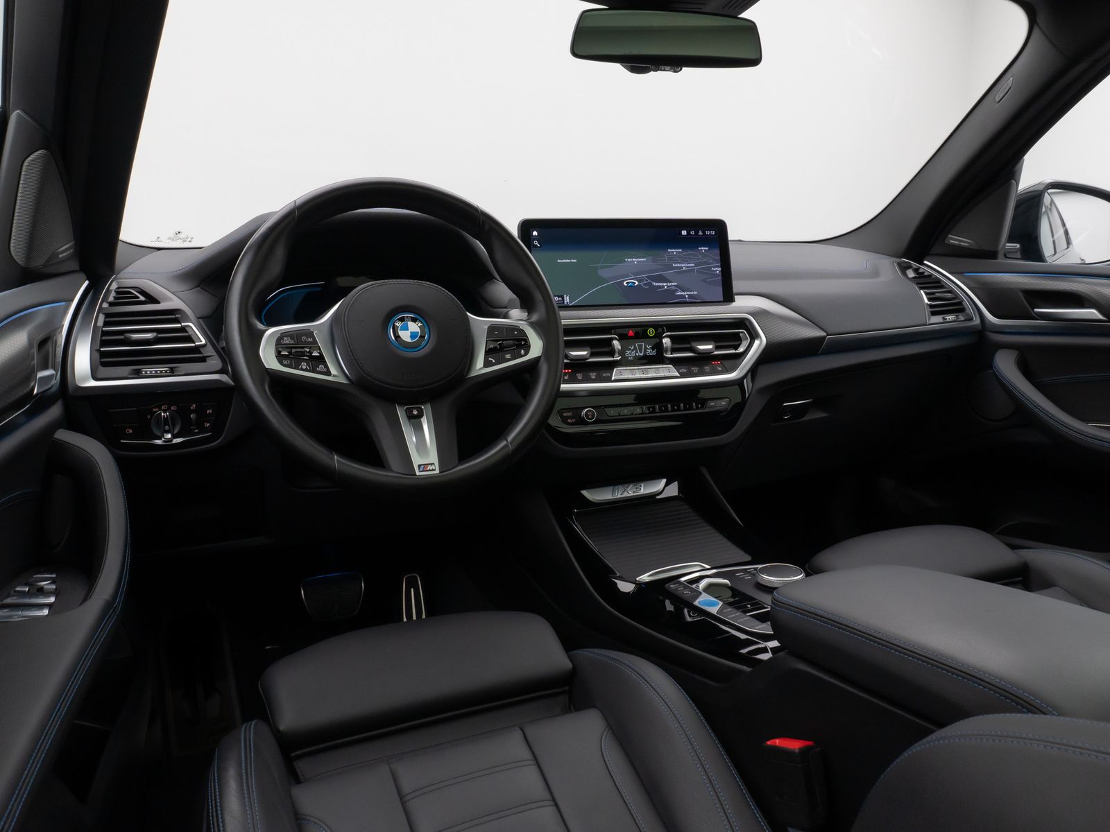 Fahrzeugabbildung BMW iX3 Impressive M Sport Panorama 360°HUD DAB H/K