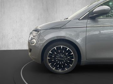 Fiat 500e La Prima 42kWh Navi+SHZ+RFK+Pano+LM
