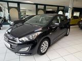 Hyundai i30 1.4 1.HAND KLIMA SHZ LED MFL 8-FACH TOP! - gebrauchte Hyundai i30 aus dem Jahr 2016