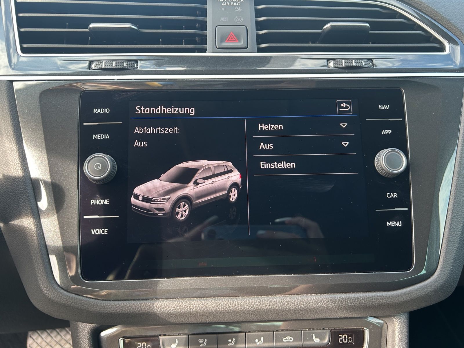 Fahrzeugabbildung Volkswagen Tiguan TDI HL 4M LED STH AHK Navi AID ACC SHZ RF