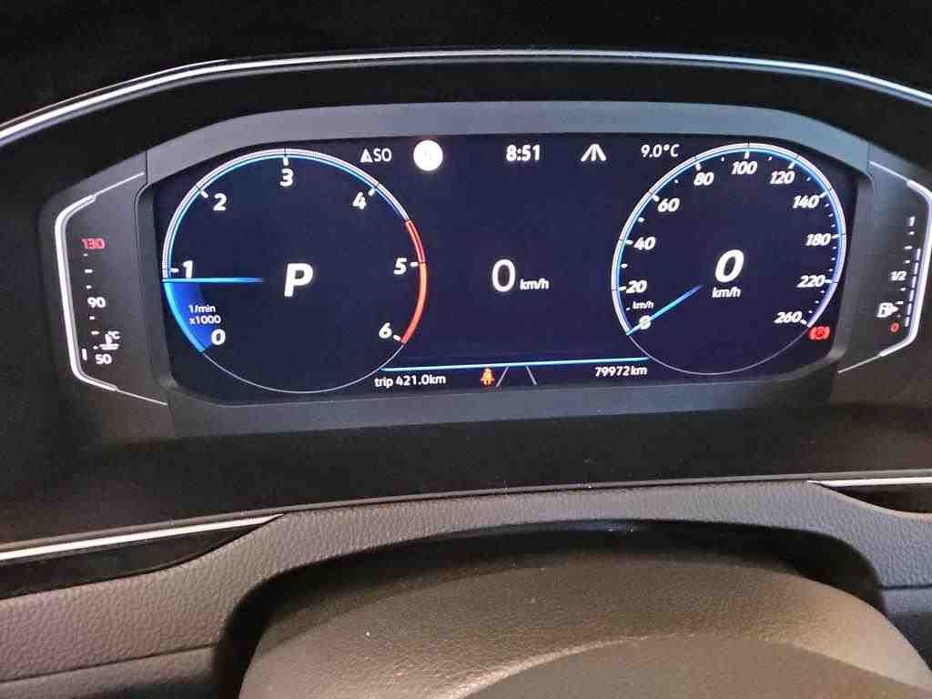Fahrzeugabbildung Volkswagen Passat Variant TDI Business DSG Matrix AHK Navi