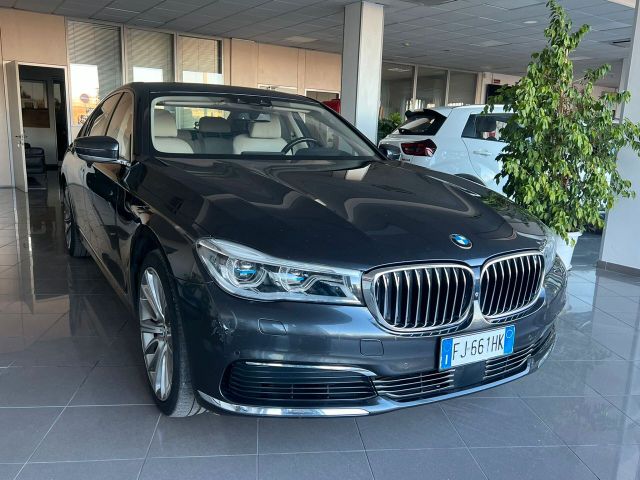 BMW Bmw 750d xDrive Luxury