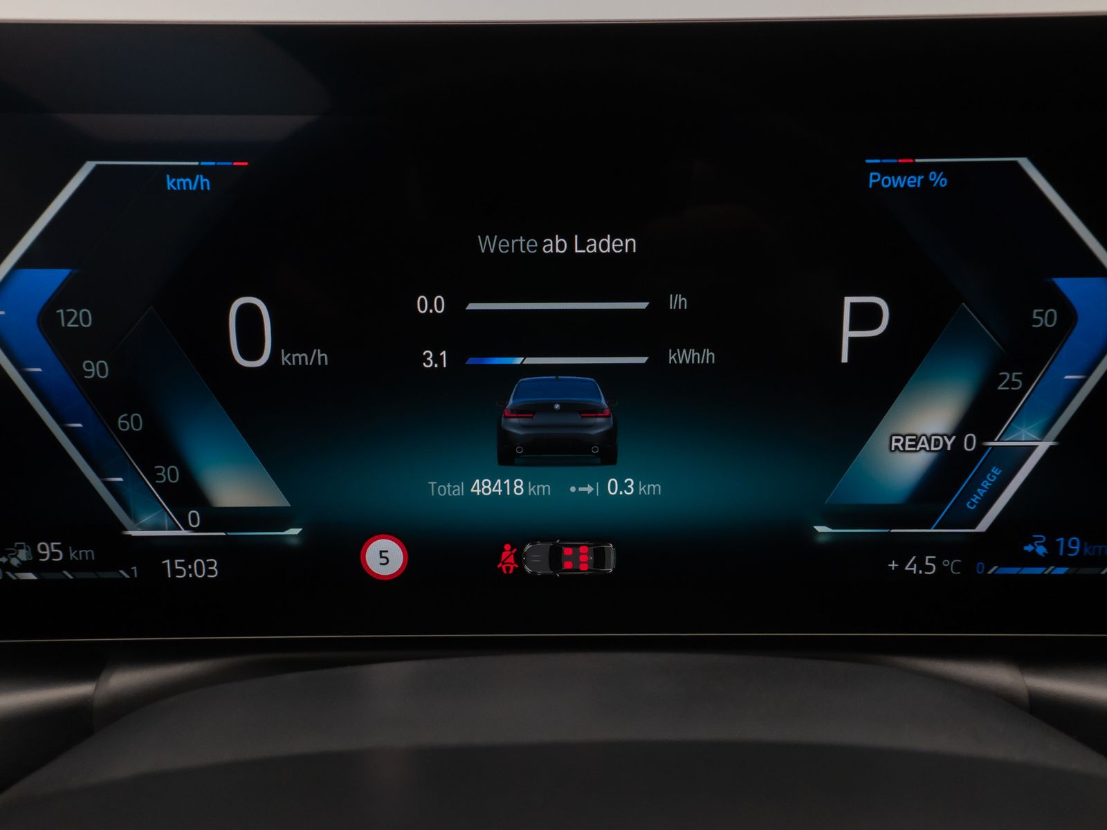 Fahrzeugabbildung BMW 330e M Sport Kamera HUD DAB H/K DrivAssis 19Zoll