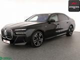 BMW i7 xDrive60 M SPORT THEATRE SCREEN,BOWERS+W,HUD - BMW i7 in Berlin