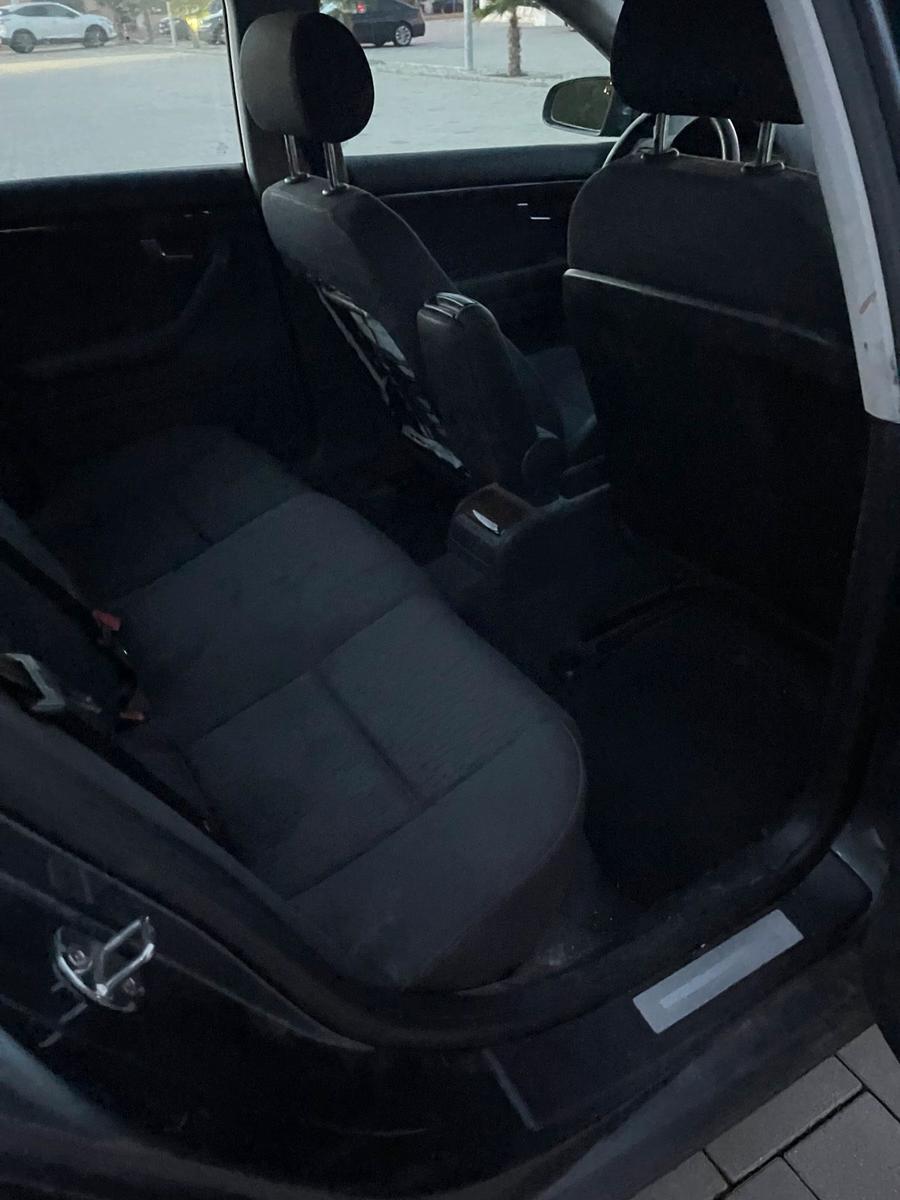 Audi A4 2006 — photo 12