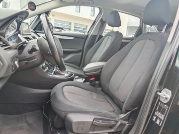 BMW 218 - 9