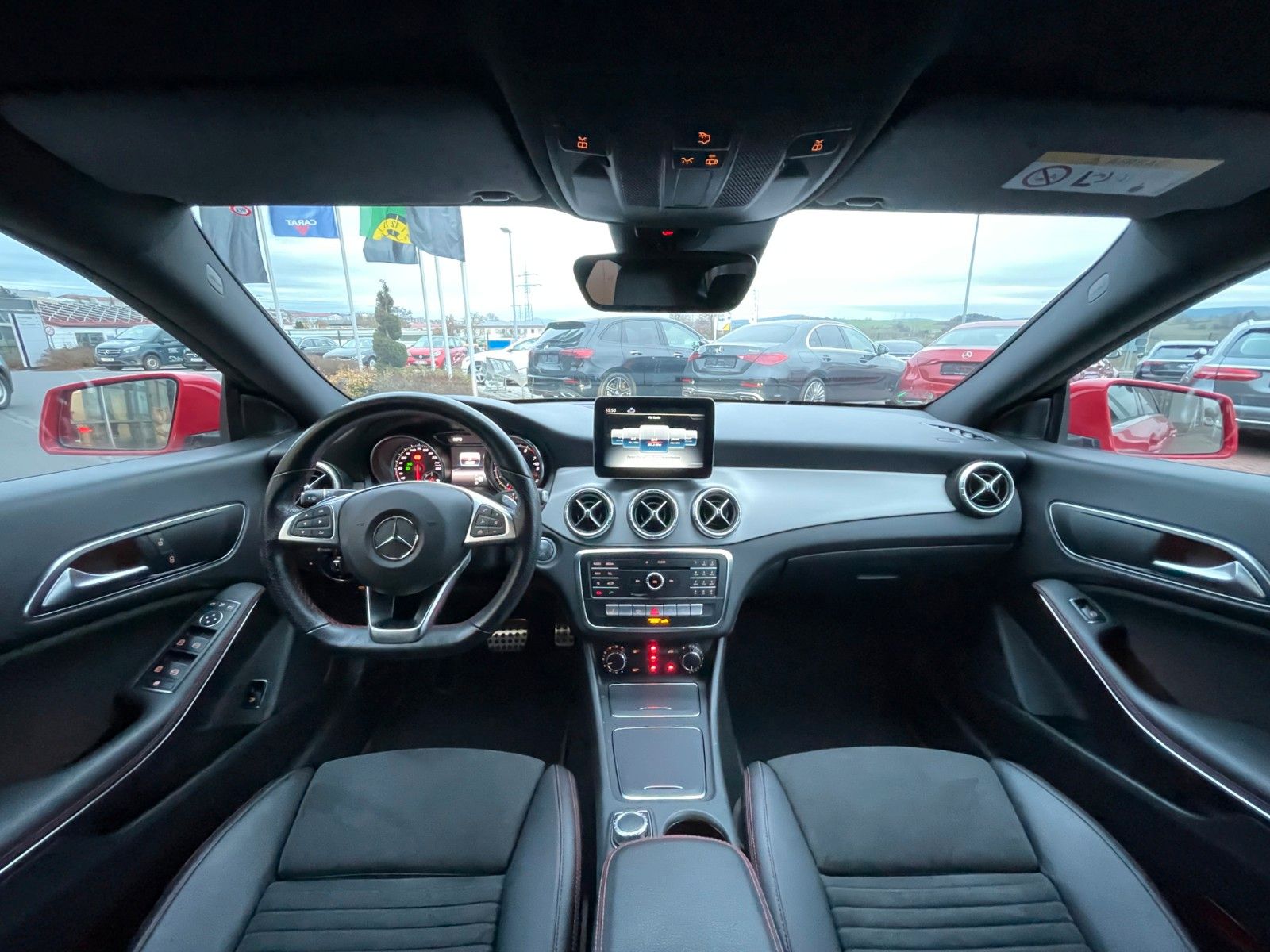 Fahrzeugabbildung Mercedes-Benz CLA 200 AMG Navi+SHZ+Klima+PDC+LED