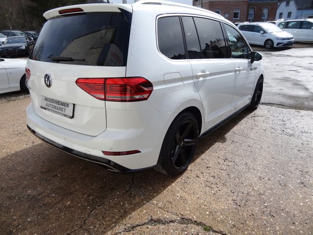 Fahrzeugabbildung Volkswagen Touran/2xR-Line/Pano/AHK/LED/Navi/Voll/Virtual/